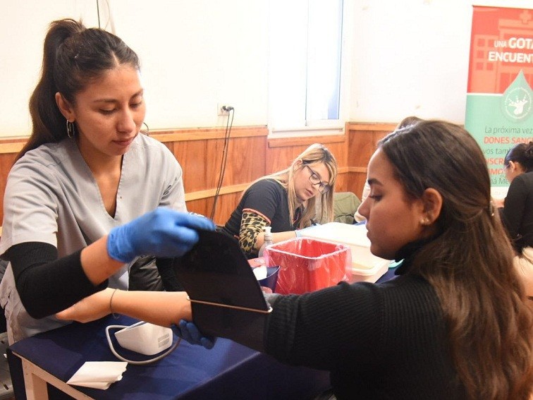 La Plata: Prevención del dengue, vacunación y controles pediátricos en las próximas jornadas municipales de salud