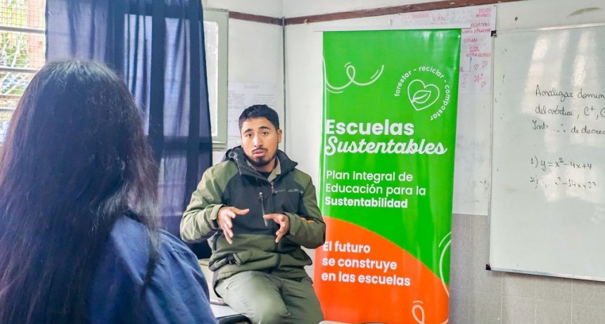 Berazategui: La Escuela Técnica 2 conmemoró el Día del Ambiente con una masiva jornada