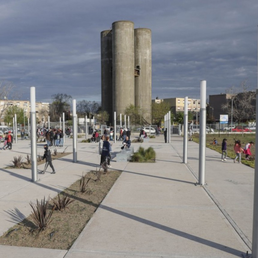 Inauguraron la pavimentación y renovación integral de la Av. Olivera
