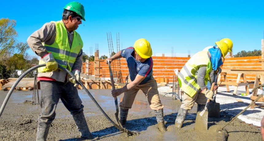 AVANZA LA CONSTRUCCION DE LA ESCUELA SECUNDARIA 9 DE ALEJANDRO KORN