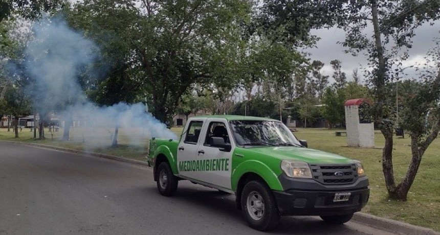 El Municipio de Esteban Echeverría continúa con los operativos de fumigación en el distrito